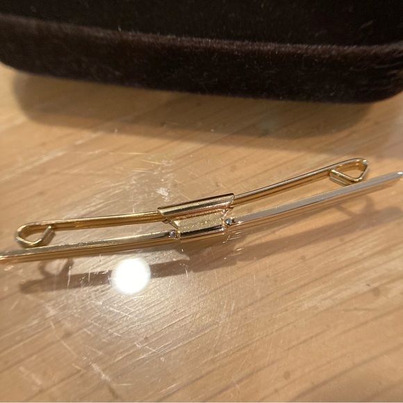 Vintage EUC Pierre Cardin - Picture 7 of 13